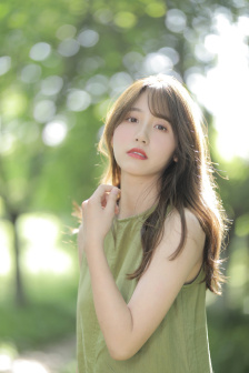 丰满的人妻HD